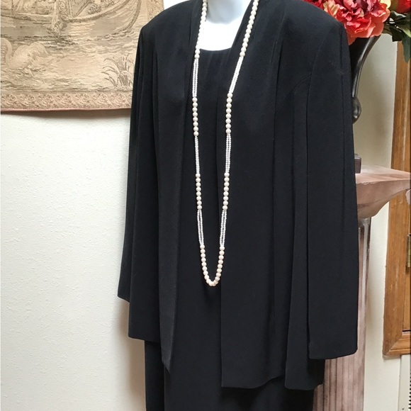Elegant Black Dress with Jacket - Picture 1 of 16
